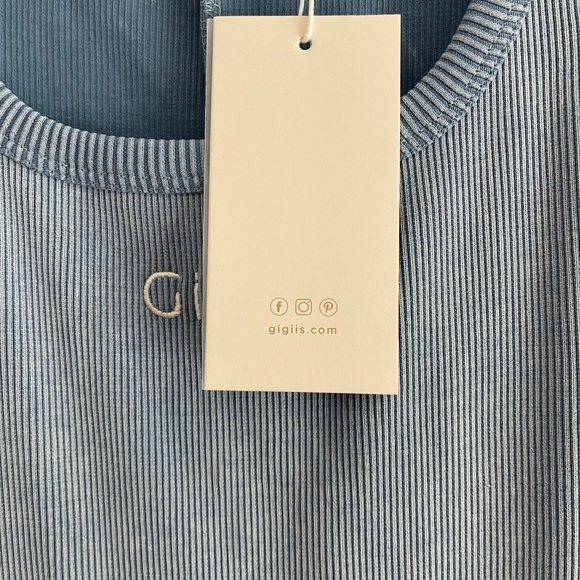 Cellar Door GIGIl's SoHo Blue Ribbed Midi Dress
NWT size Small - Picture 5 of 9